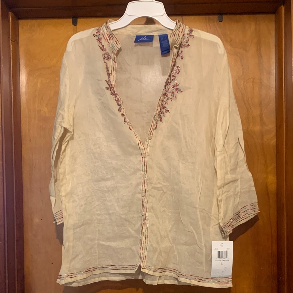 NWT j.h. Collectibles Size L Cream Sheer Button Tunic